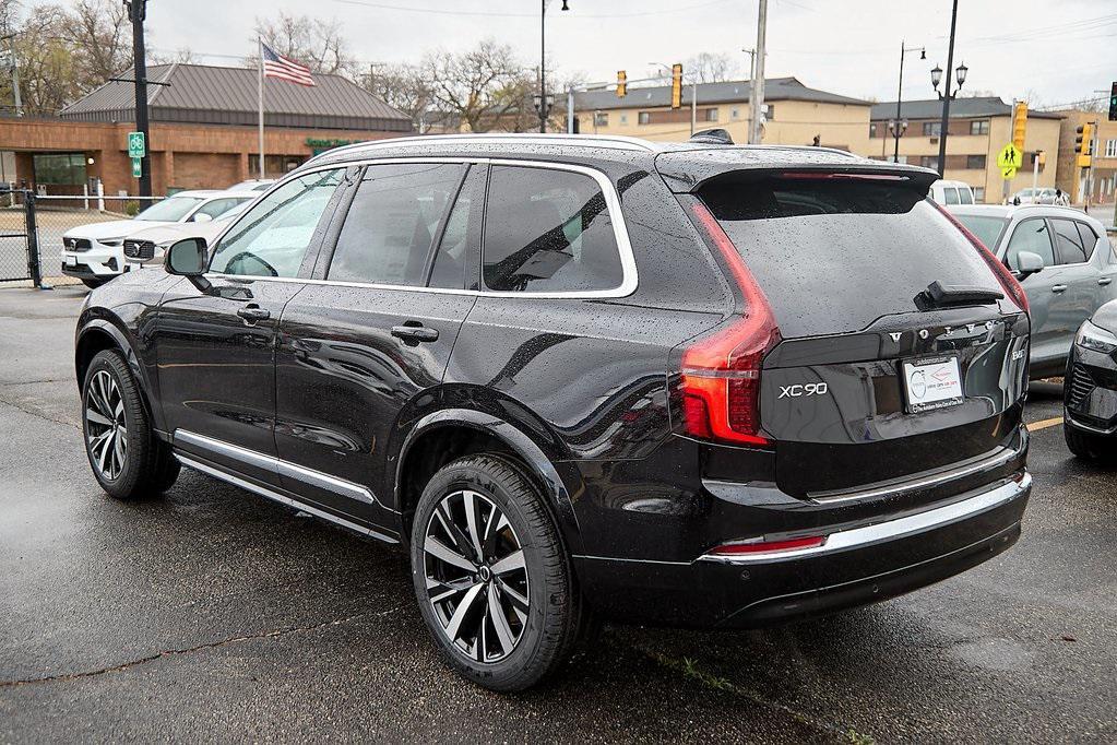 new 2025 Volvo XC90 car, priced at $62,995