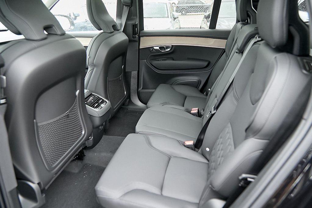 new 2025 Volvo XC90 car, priced at $62,995