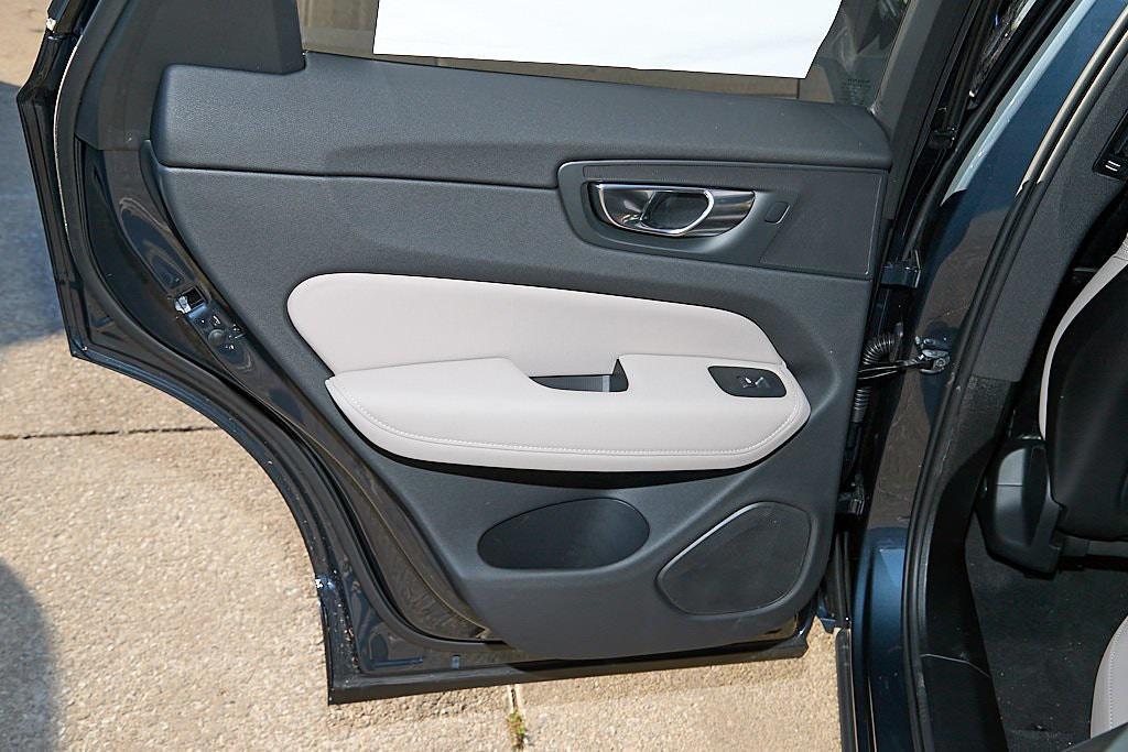 new 2026 Volvo XC60 car, priced at $54,760