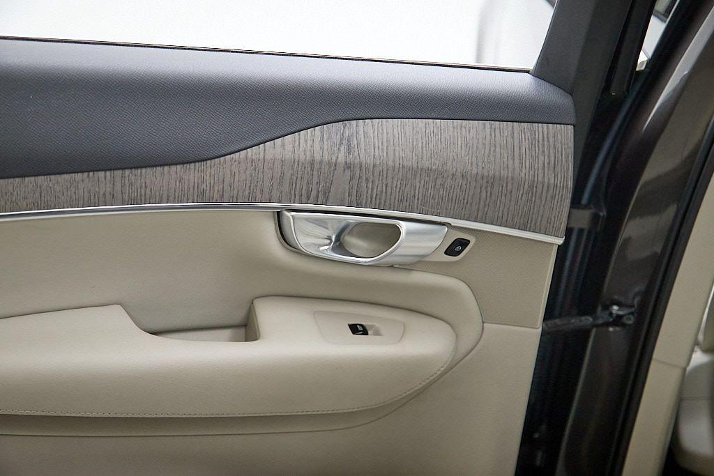used 2024 Volvo XC90 car, priced at $43,995
