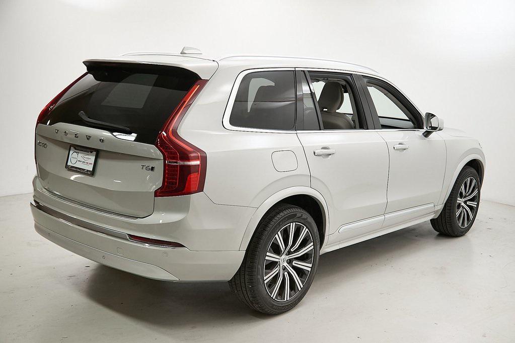 used 2022 Volvo XC90 car, priced at $36,995
