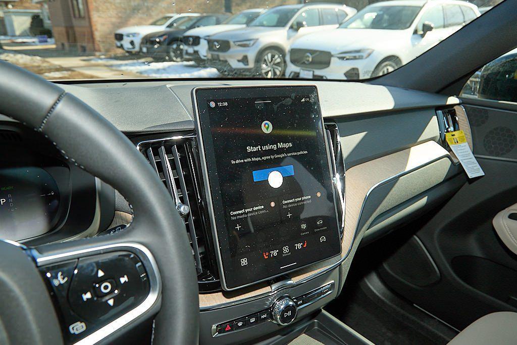 new 2026 Volvo XC60 Plug-In Hybrid car, priced at $64,285