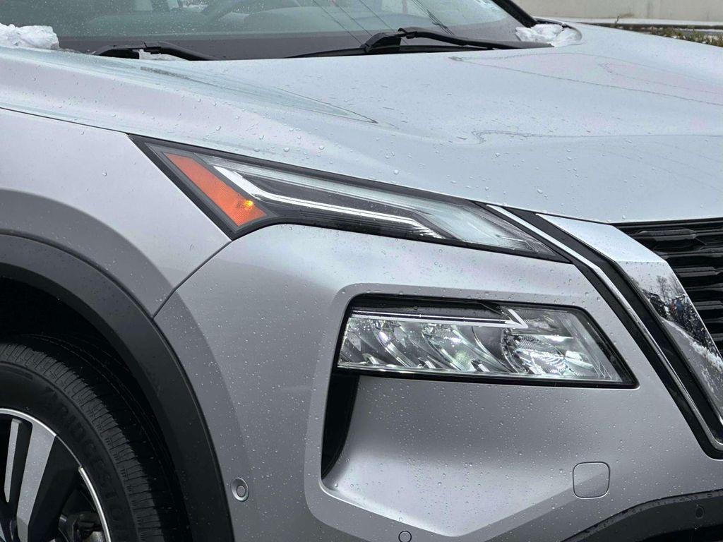 used 2021 Nissan Rogue car, priced at $24,848