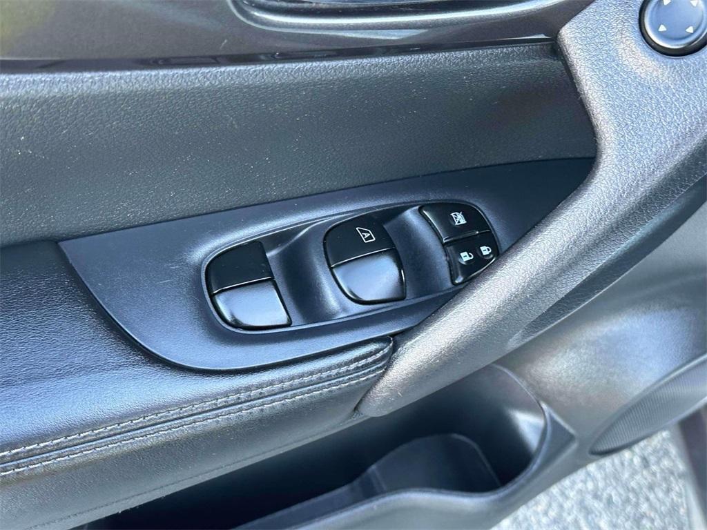 used 2019 Nissan Rogue car, priced at $10,995