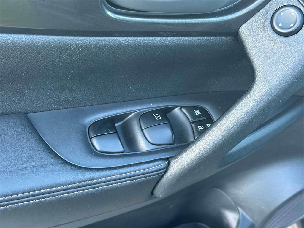 used 2020 Nissan Rogue car, priced at $15,494