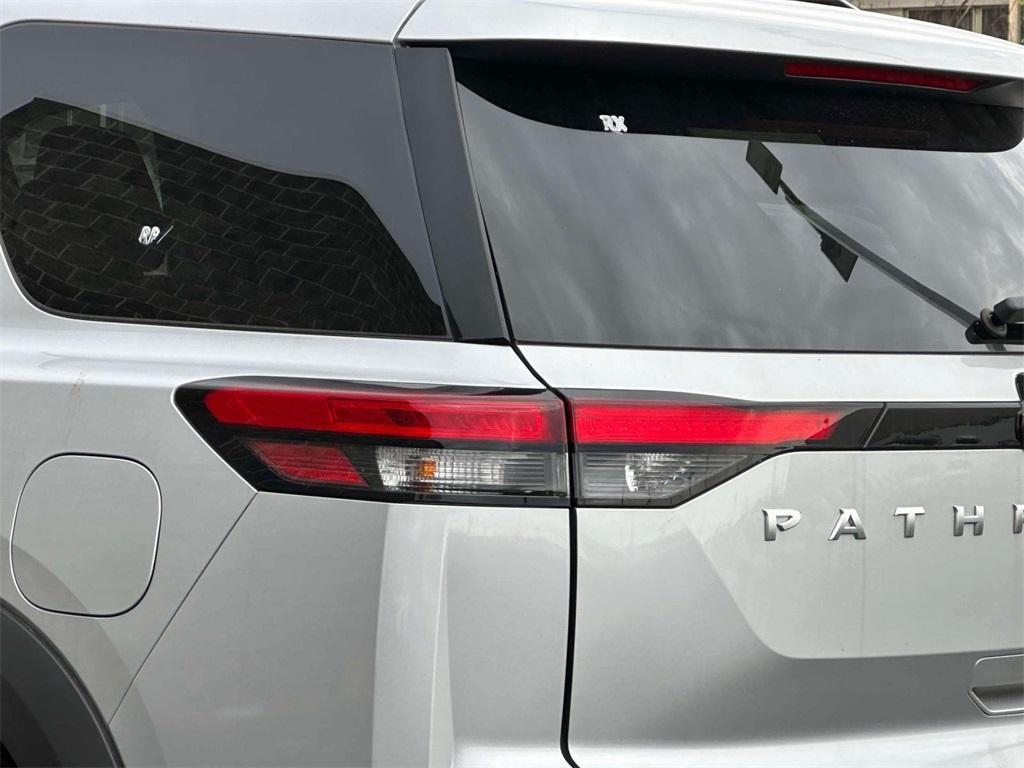 new 2025 Nissan Pathfinder car, priced at $45,775