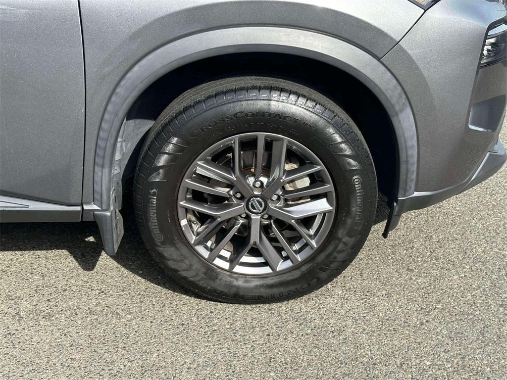 used 2021 Nissan Rogue car, priced at $18,392