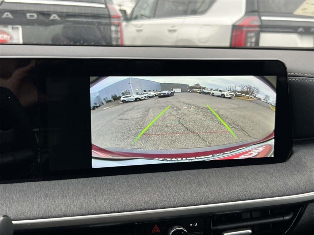 new 2026 Nissan Kicks car, priced at $31,905