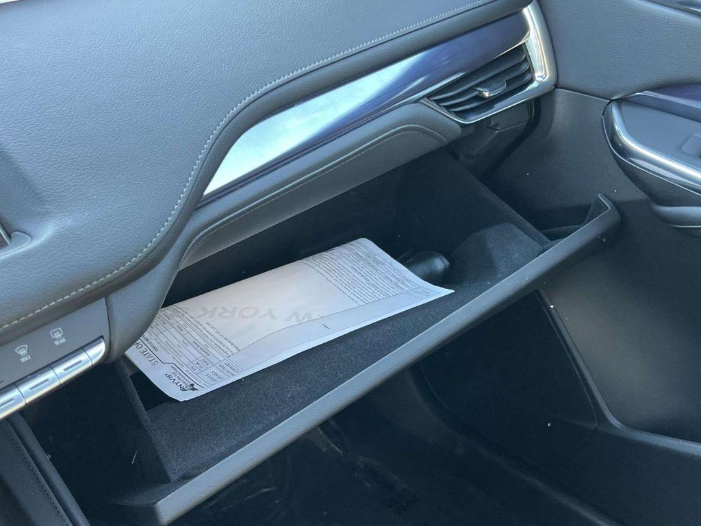 used 2023 Cadillac XT4 car, priced at $29,995