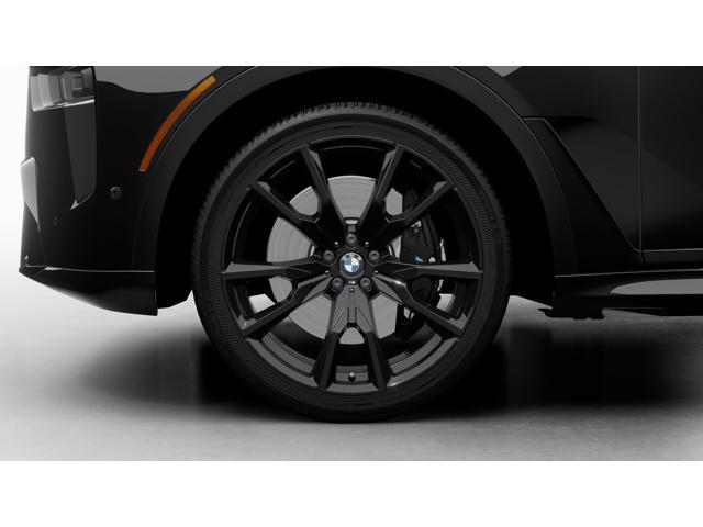 new 2026 BMW X7 car, priced at $100,850