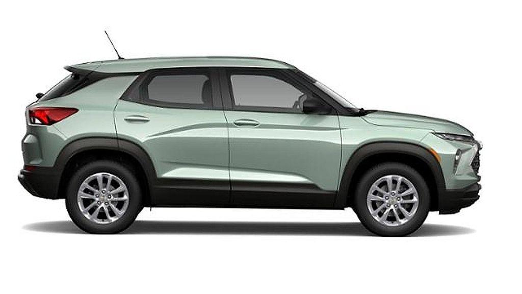 new 2026 Chevrolet TrailBlazer car, priced at $26,990