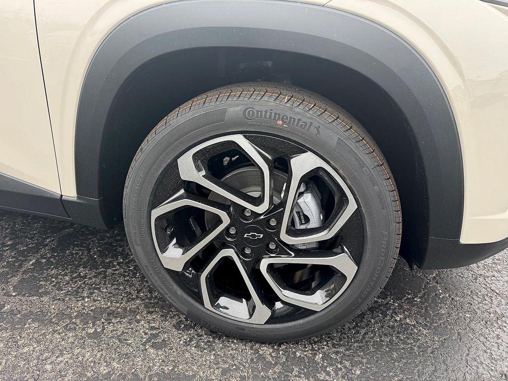 new 2026 Chevrolet Trax car, priced at $28,350