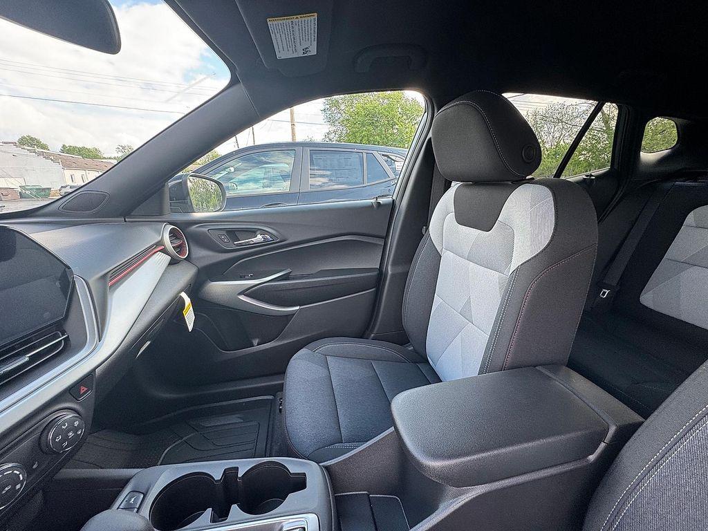 new 2026 Chevrolet Trax car