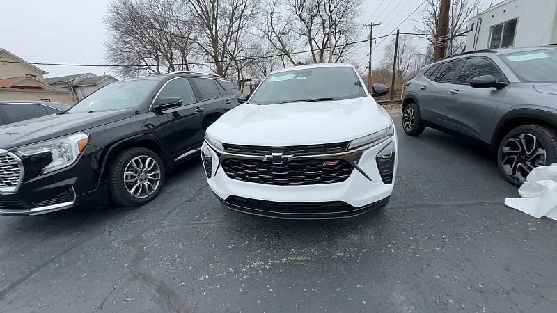 new 2026 Chevrolet Trax car, priced at $25,655