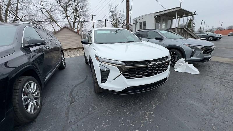 new 2026 Chevrolet Trax car, priced at $25,655