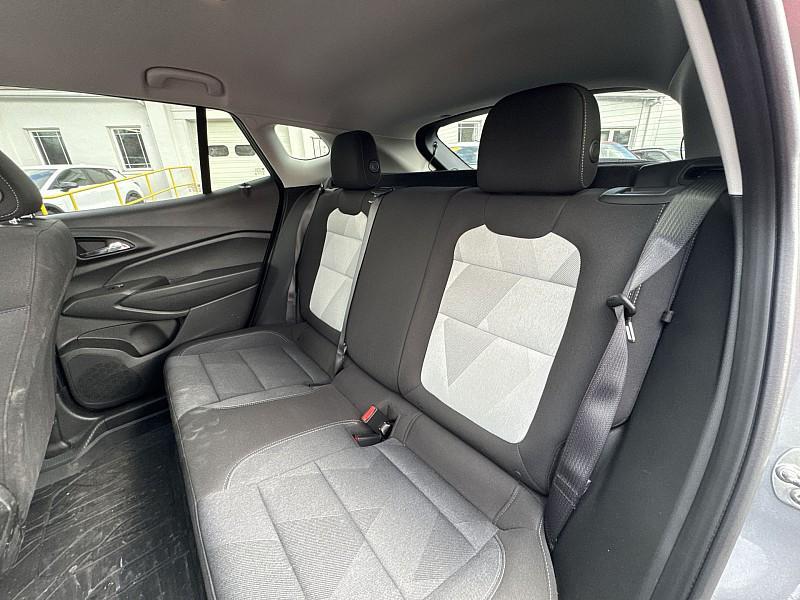 used 2025 Chevrolet Trax car, priced at $21,988