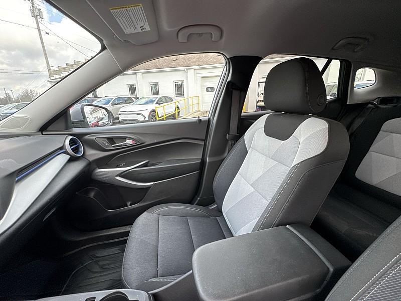 used 2025 Chevrolet Trax car, priced at $21,988