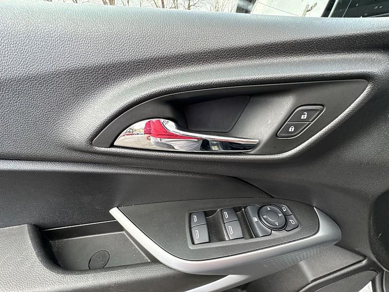 used 2025 Chevrolet Trax car, priced at $21,988