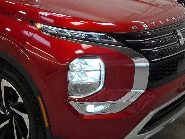 used 2024 Mitsubishi Outlander PHEV car, priced at $28,000