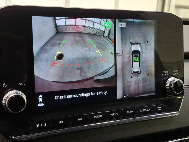 used 2024 Mitsubishi Outlander PHEV car, priced at $28,000