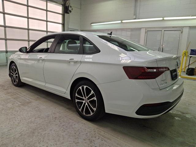 used 2024 Volkswagen Jetta car, priced at $18,900