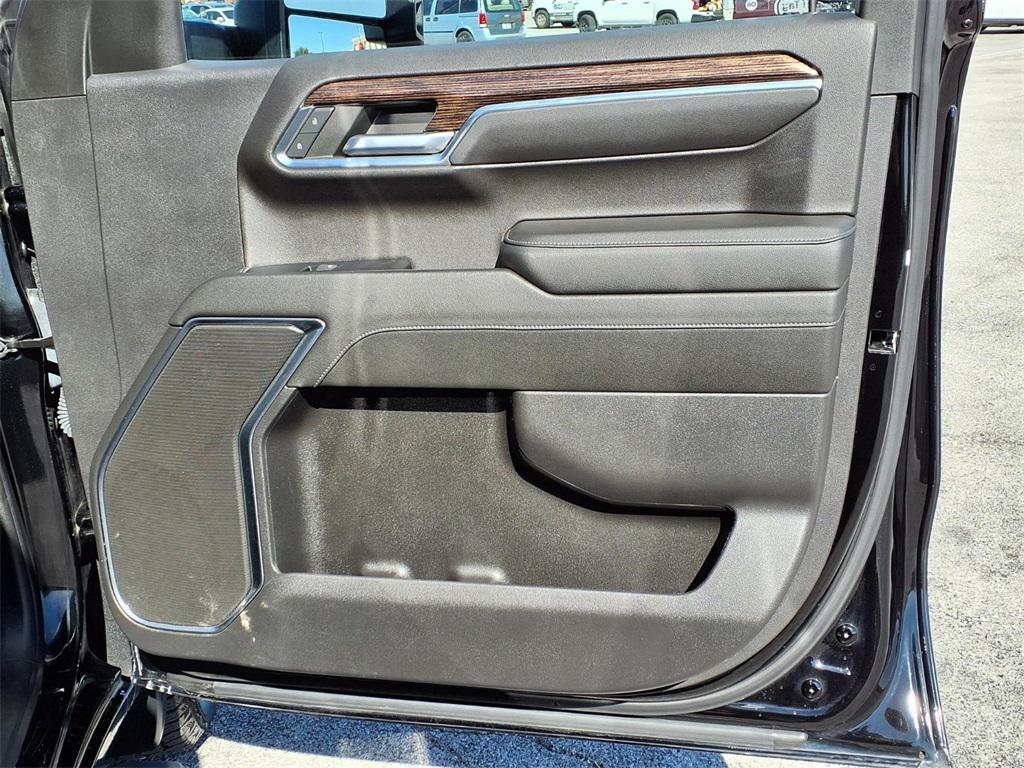 used 2022 GMC Sierra 1500 car, priced at $41,994