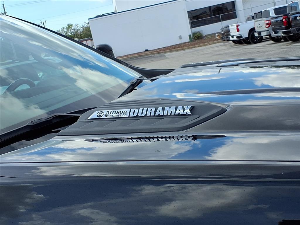 used 2022 Chevrolet Silverado 2500 car, priced at $44,484