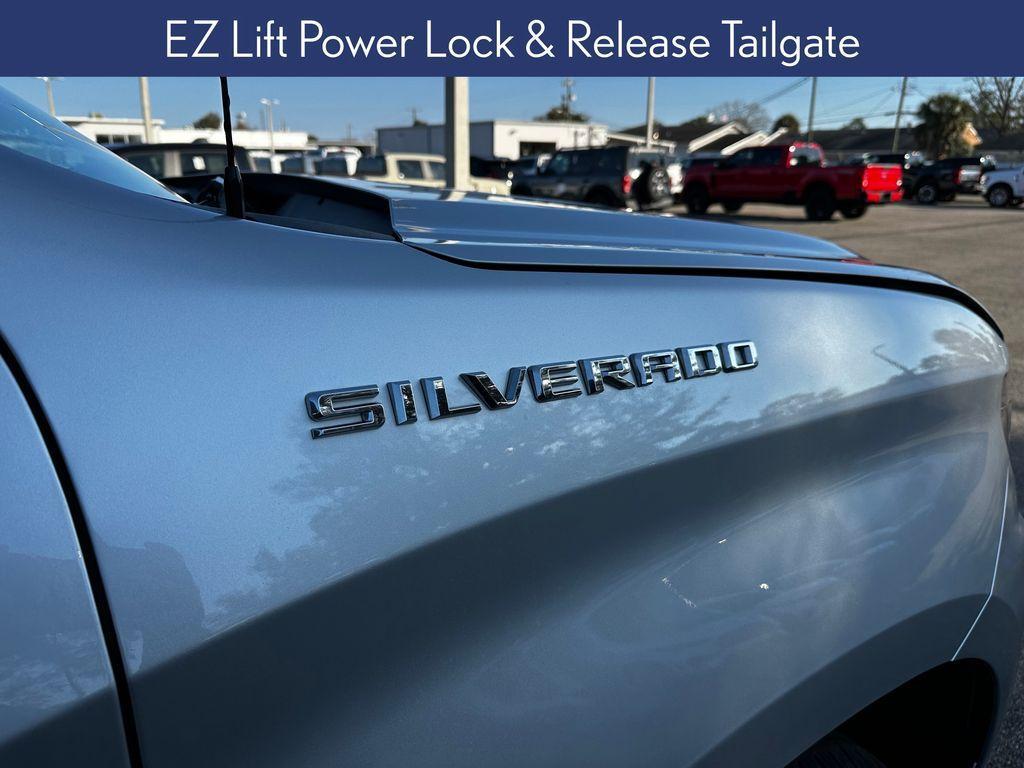 used 2022 Chevrolet Silverado 1500 car, priced at $28,282