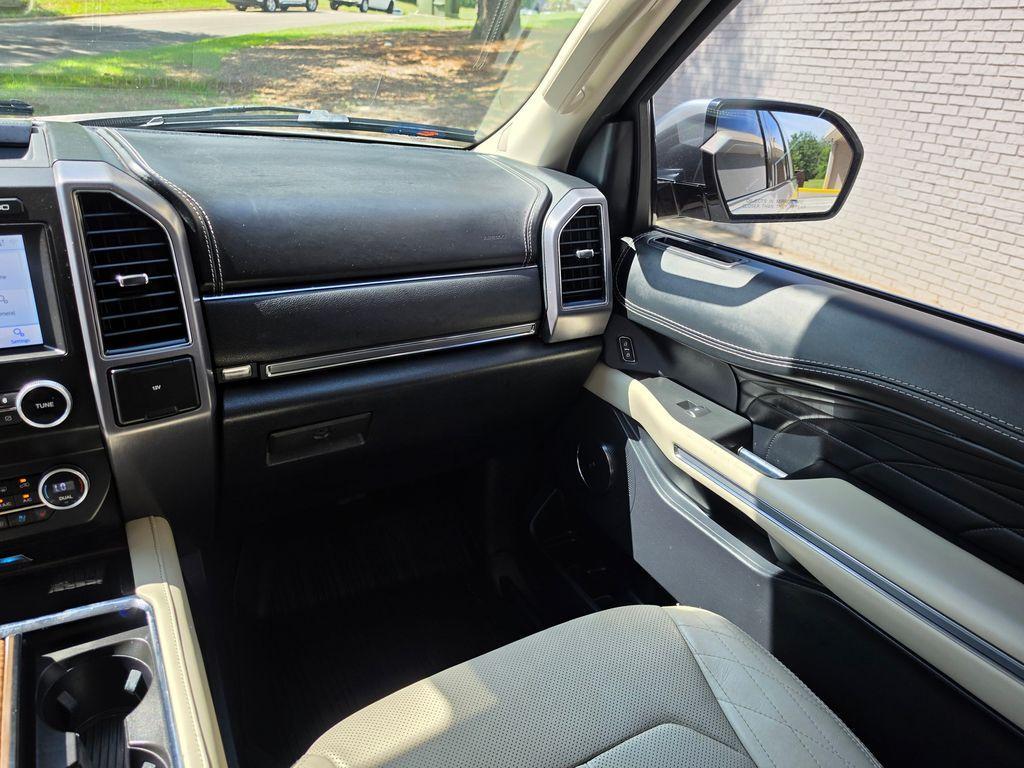 used 2021 Ford Expedition car, priced at $36,560