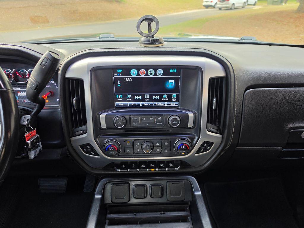 used 2018 GMC Sierra 1500 car, priced at $29,051