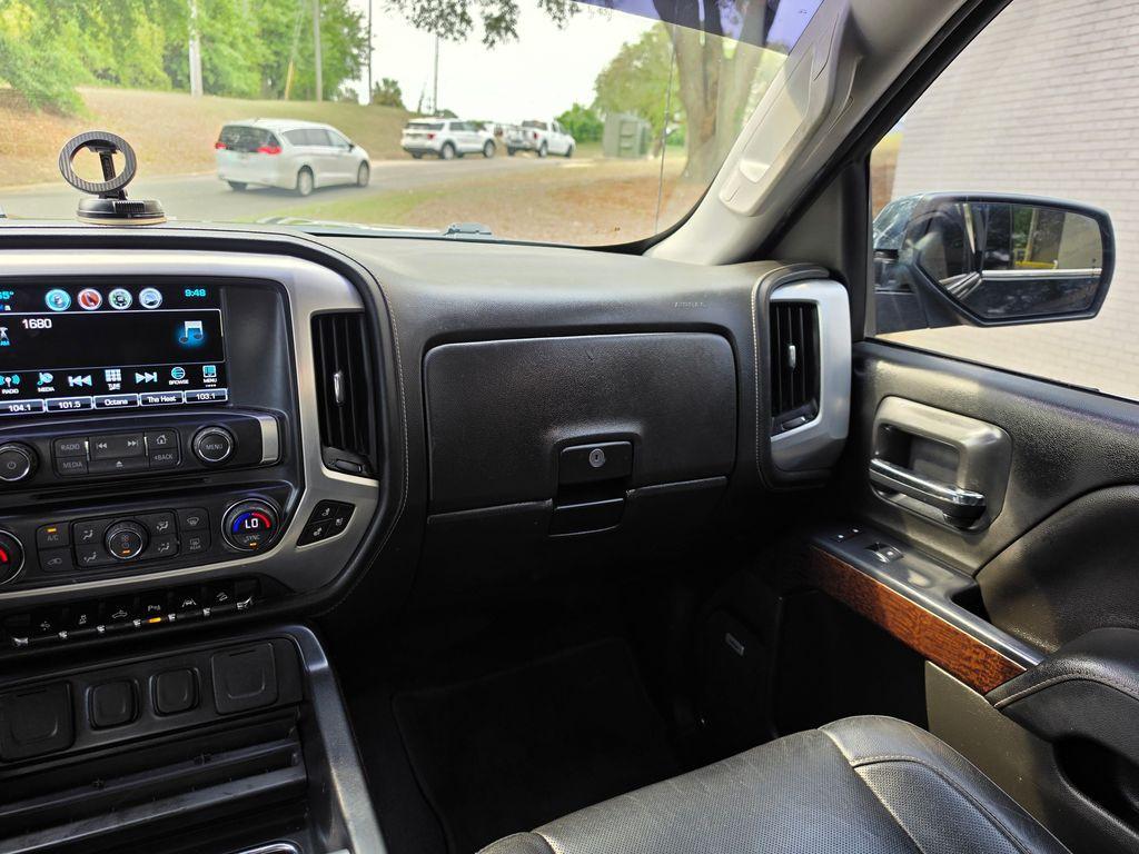 used 2018 GMC Sierra 1500 car, priced at $29,051