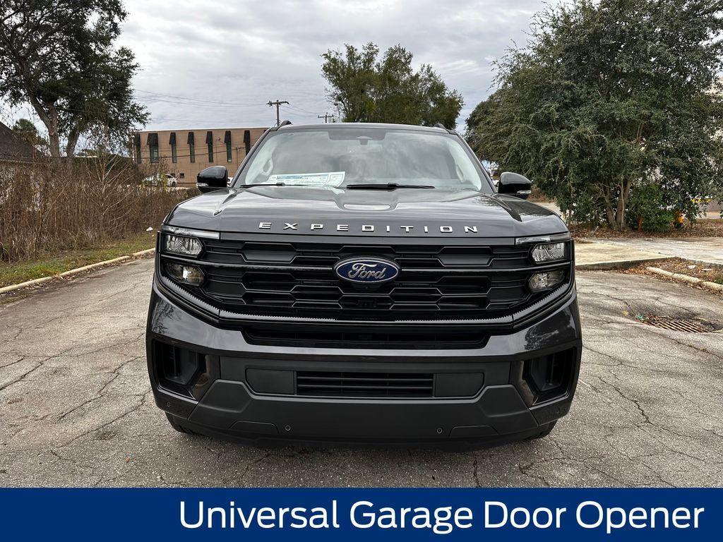 new 2025 Ford Expedition car, priced at $66,998
