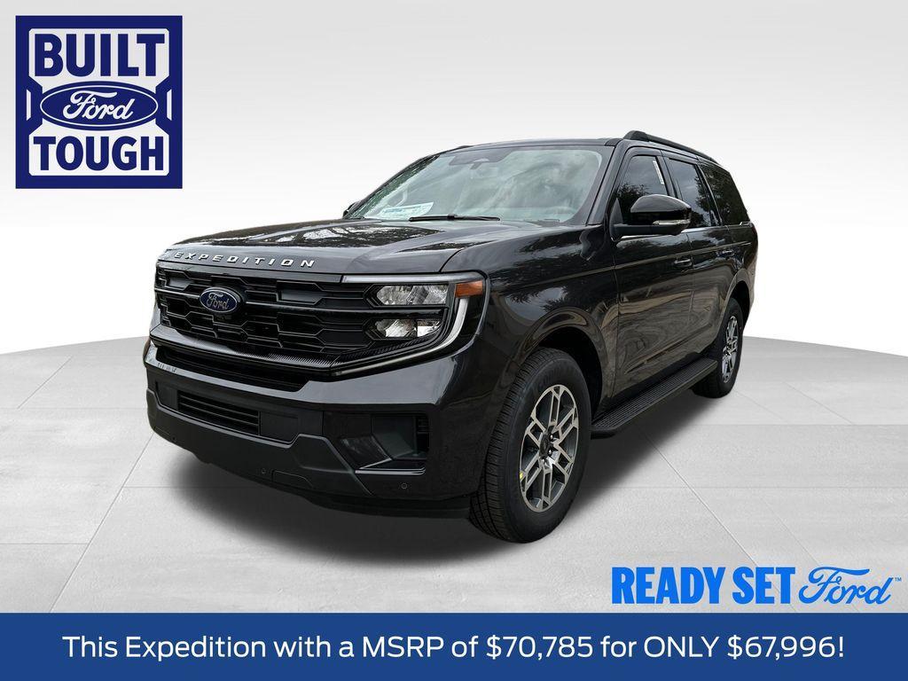new 2025 Ford Expedition car, priced at $66,998