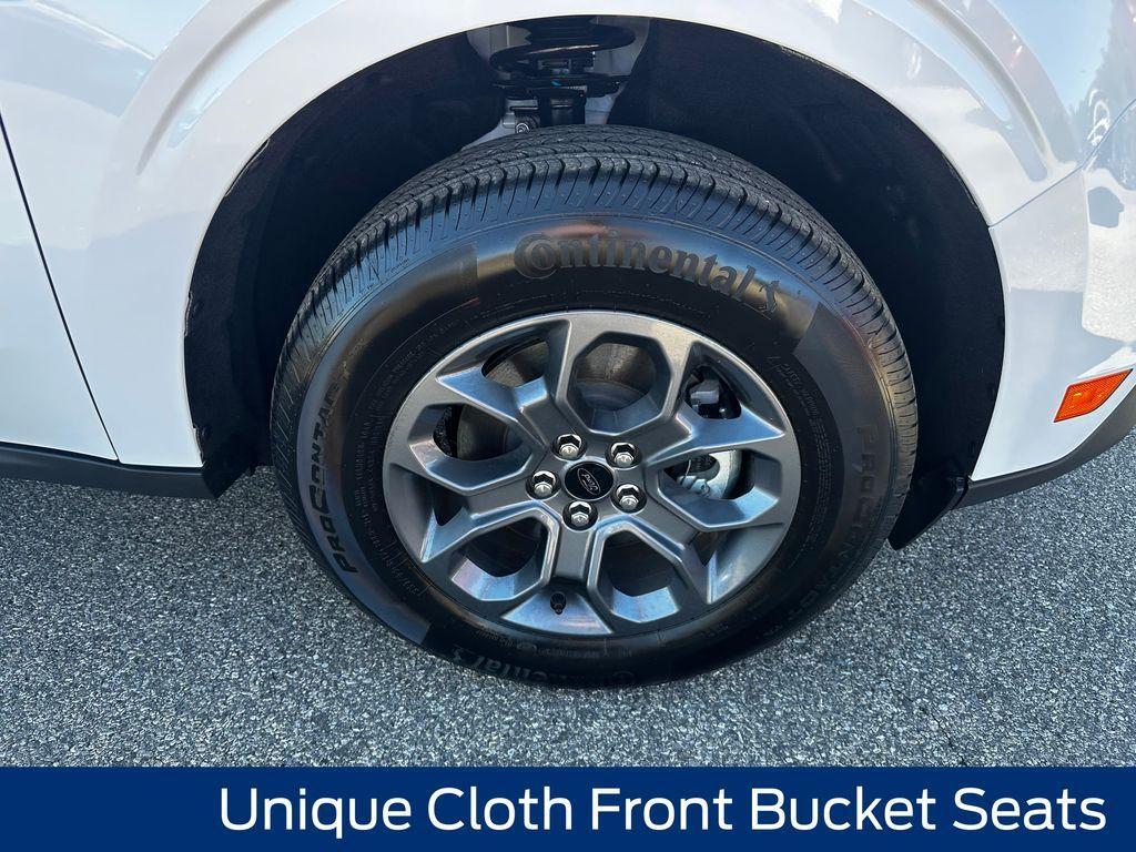 new 2025 Ford Maverick car, priced at $29,998