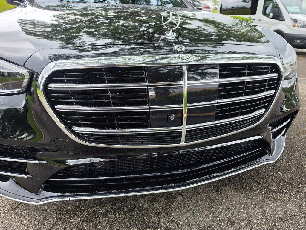 used 2022 Mercedes-Benz S-Class car, priced at $69,889
