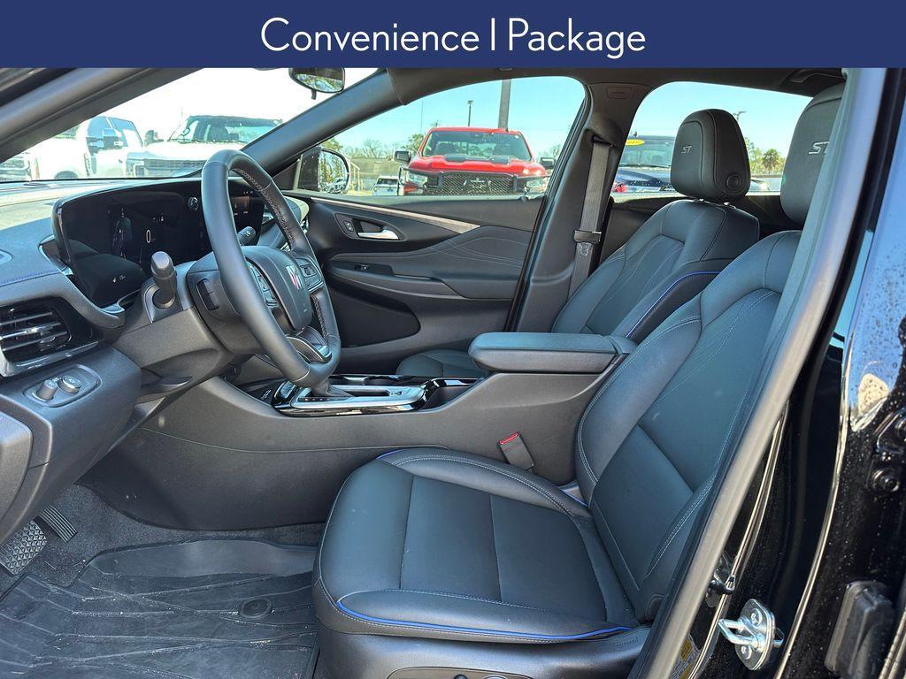 used 2025 Buick Envista car, priced at $25,191