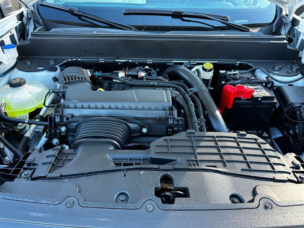 new 2025 Ford Maverick car, priced at $27,999