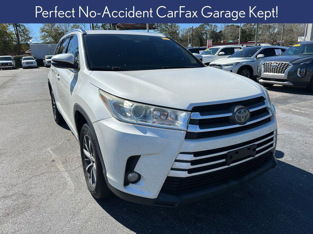 used 2017 Toyota Highlander car, priced at $16,981