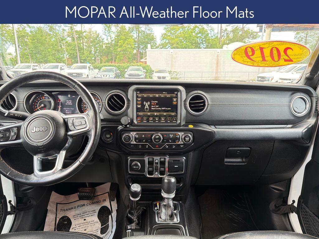 used 2019 Jeep Wrangler Unlimited car, priced at $27,029