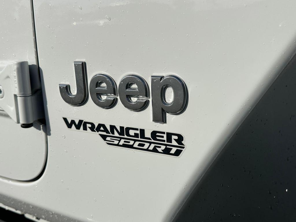 used 2021 Jeep Wrangler car, priced at $26,901