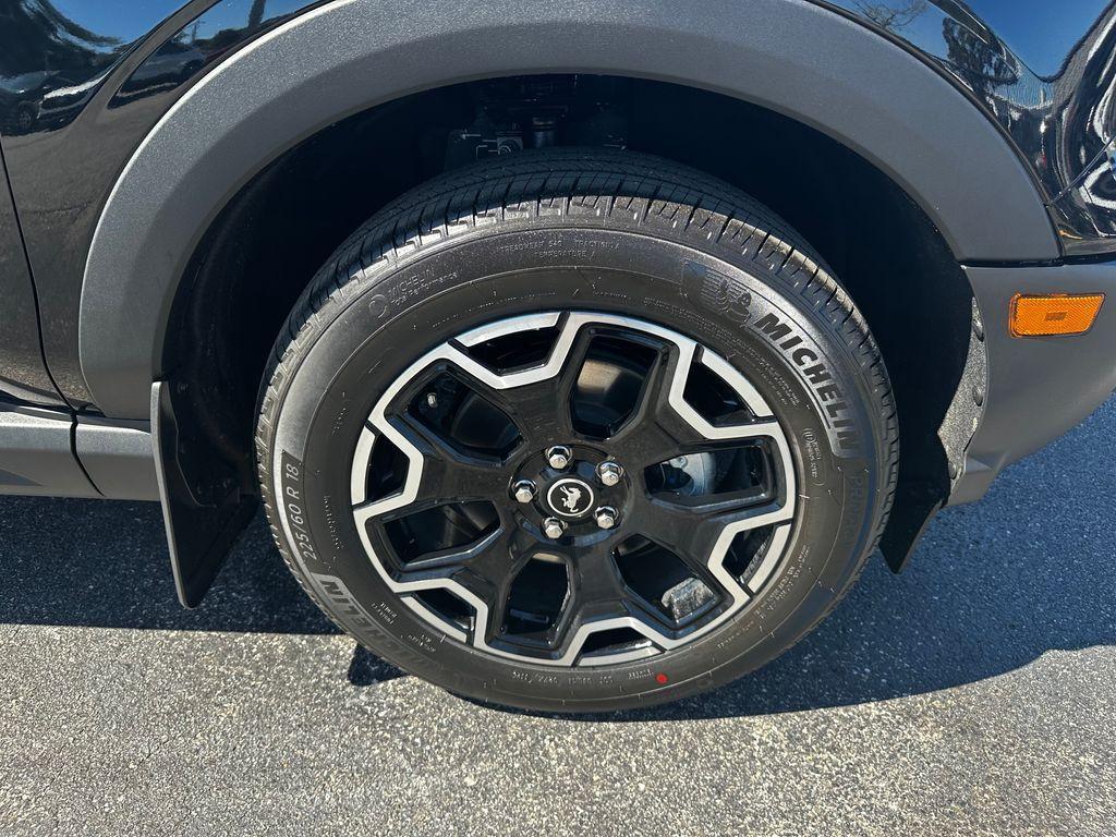 new 2025 Ford Bronco Sport car, priced at $34,997