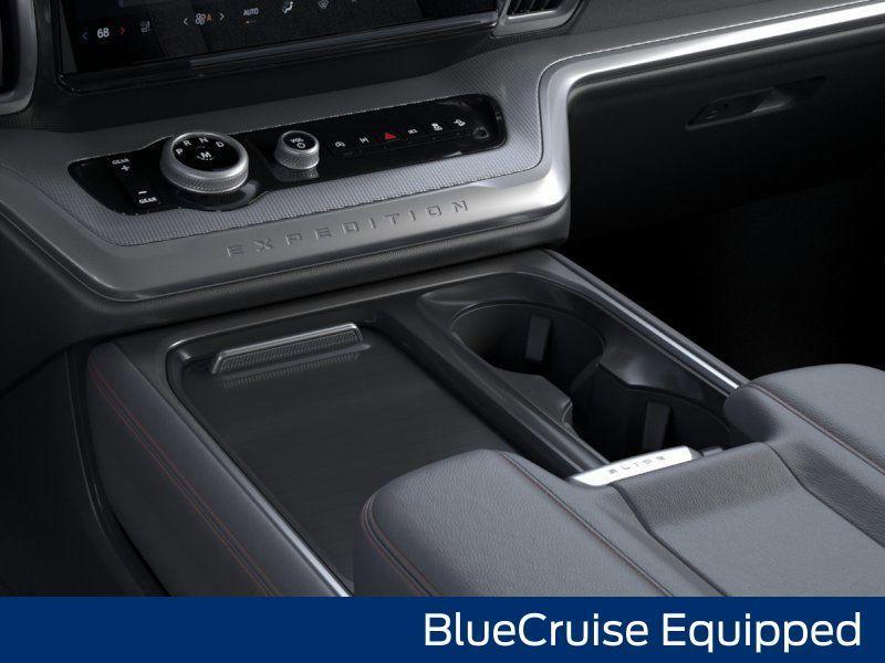new 2025 Ford Expedition car, priced at $68,999