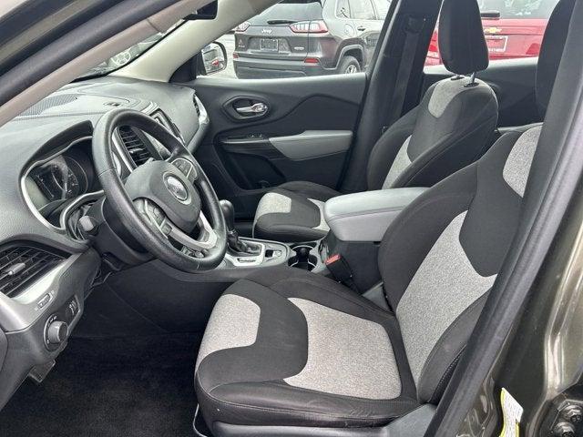 used 2014 Jeep Cherokee car, priced at $15,470