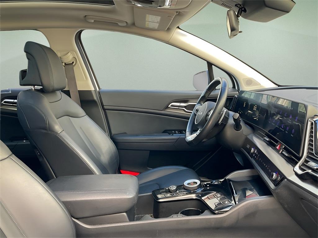 used 2025 Kia Sportage Hybrid car, priced at $26,277