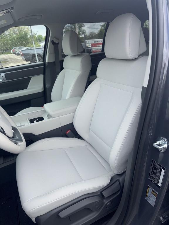 used 2026 Hyundai Santa Fe car, priced at $34,333