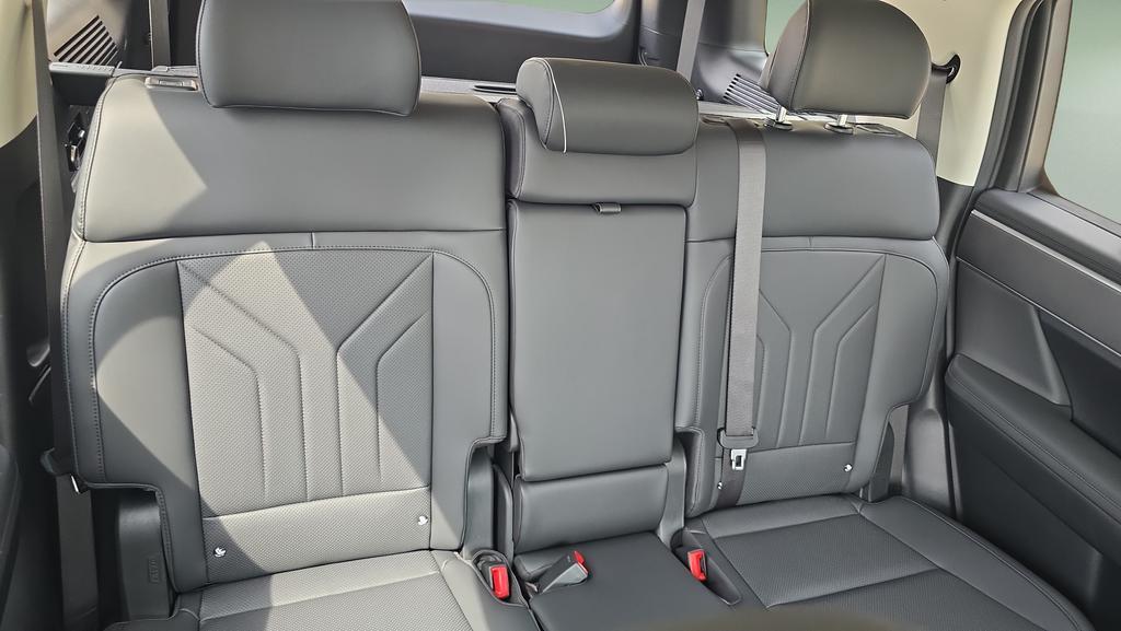 new 2026 Hyundai Santa Fe car, priced at $40,472