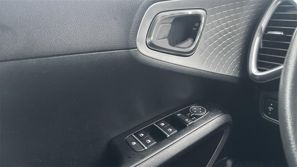 used 2023 Kia Soul car, priced at $13,177