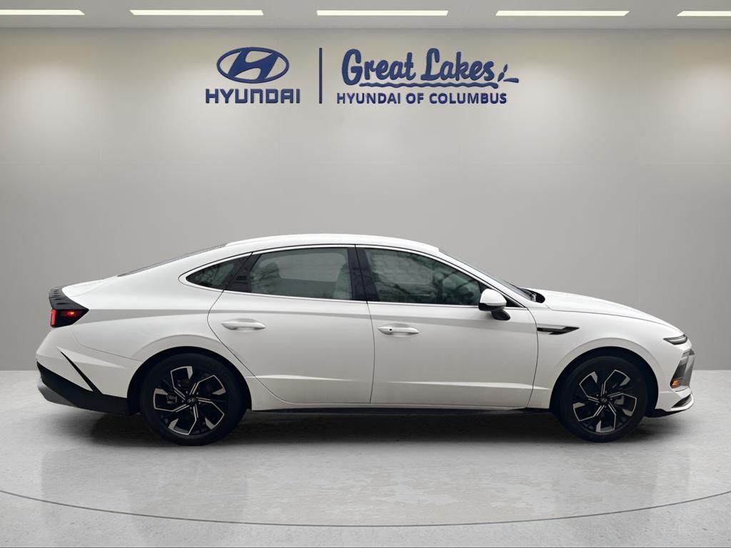 used 2025 Hyundai Sonata car, priced at $23,233