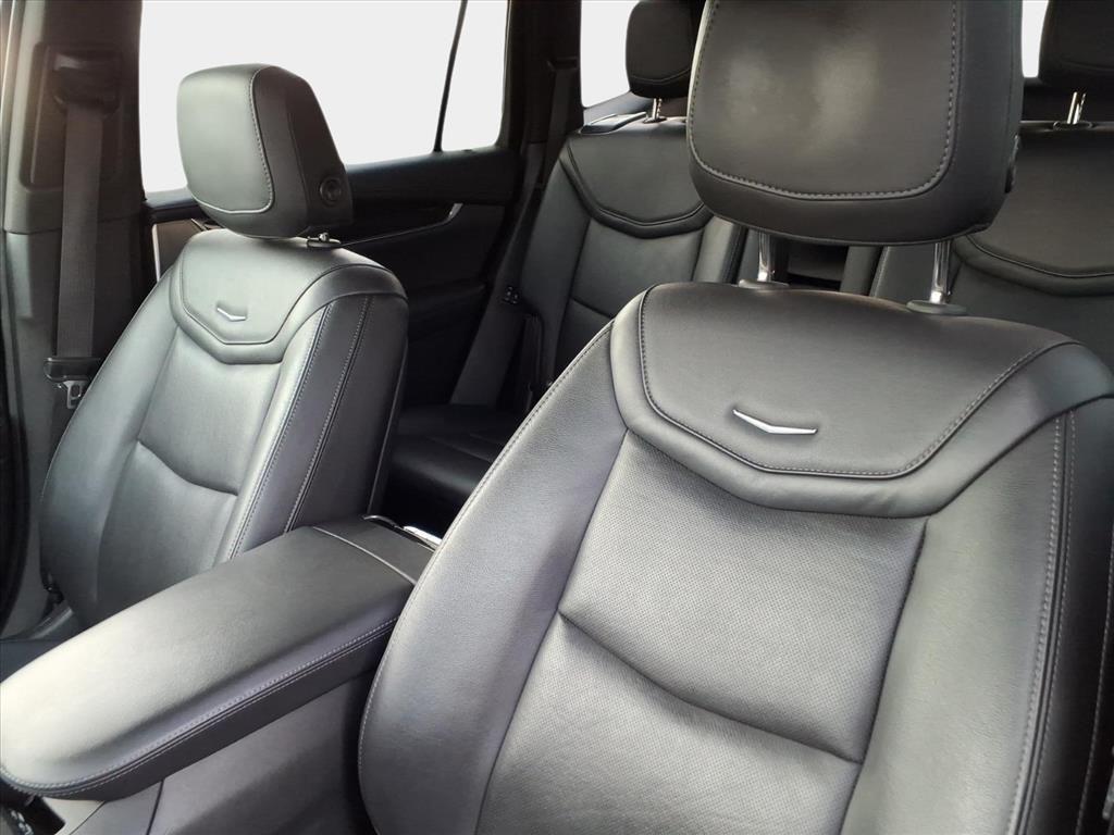 used 2020 Cadillac XT6 car, priced at $24,523