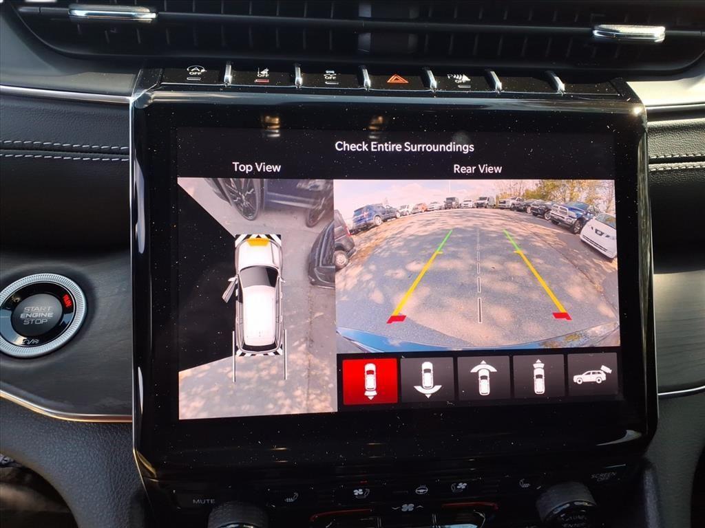 new 2025 Jeep Grand Cherokee car, priced at $54,708